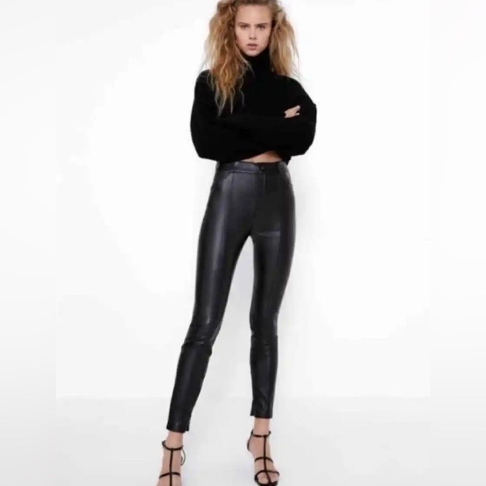 Zara Women’s Black Faux Leather Skinny Pants High Rise size XS.
